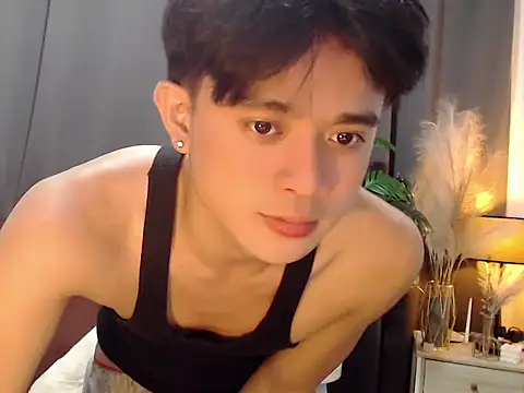 Snapshot of NautyBoyBrazeen_143 chatting on April 2026 01:41:02 PM NautyBoyBrazeen 143 online show from April 2026 01:41:02 PM