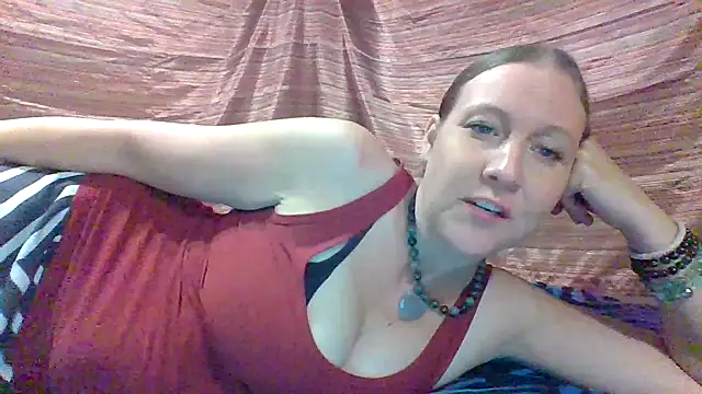 Snapshot of chickandherdick chatting on October 2025 12:20:02 AM chickandherdick online show from October 2025 12:20:02 AM