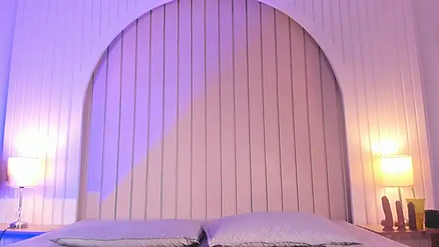 maria gil online show from April 2026 12:05:02 PM