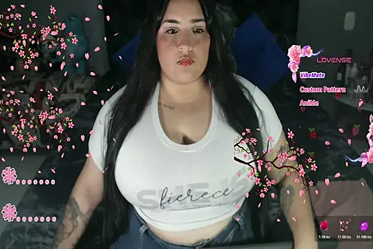 Snapshot of MIIN_JII_1 chatting on April 2026 05:43:01 AM MIIN JII 1 online show from April 2026 05:43:01 AM