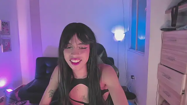 Nikkita Dragon online show from December 2025 03:01:01 AM