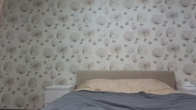 Annabel theMoon online show from October 2025 02:31:01 AM