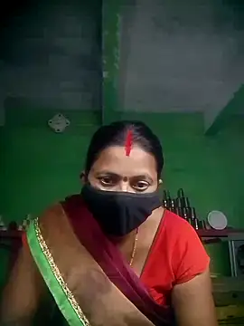 Snapshot of Km_pooja chatting on September 2025 11:48:01 PM Km pooja online show from September 2025 11:48:01 PM