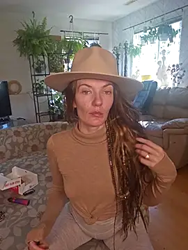 Snapshot of Blossom94 chatting on September 2025 05:47:02 PM Blossom94 online show from September 2025 05:47:02 PM