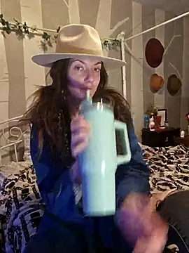 Snapshot of Blossom94 chatting on September 2025 05:51:02 PM Blossom94 online show from September 2025 05:51:02 PM