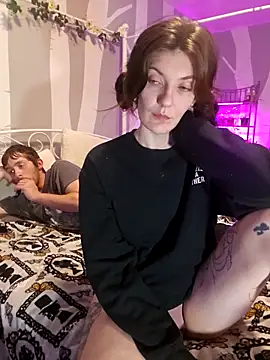 Snapshot of Blossom94 chatting on October 2025 05:28:02 AM Blossom94 online show from October 2025 05:28:02 AM