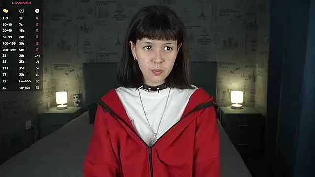 CrimsonLily online show from September 2025 03:55:02 PM