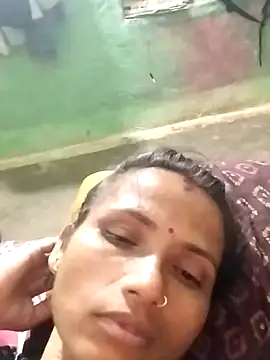 KIRTI12 HOT online show from September 2025 04:10:02 PM