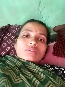 KIRTI12 HOT online show from November 2025 03:45:02 PM