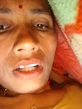 KIRTI12 HOT online show from November 2025 03:23:02 PM