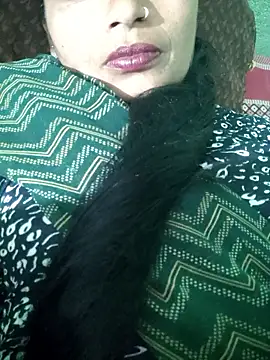 KIRTI12 HOT online show from January 2026 04:00:01 PM