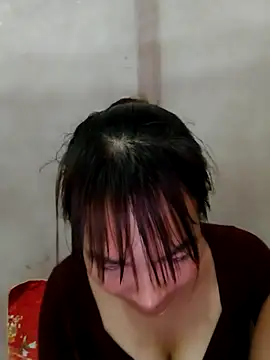 Yumyum kiw online show from December 2025 12:26:02 AM