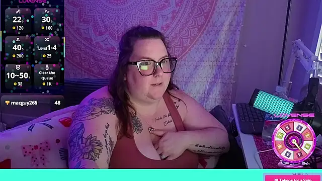 Snapshot of brookenicole3003 chatting on May 2026 12:56:02 PM brookenicole3003 online show from May 2026 12:56:02 PM