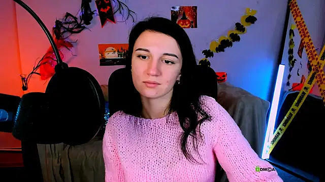 lia sunset online show from October 2025 06:52:02 AM