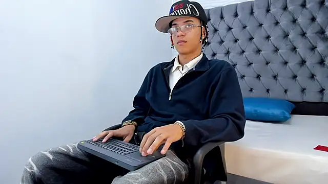 MARSHALL SPENCER online show from December 2025 01:20:02 PM