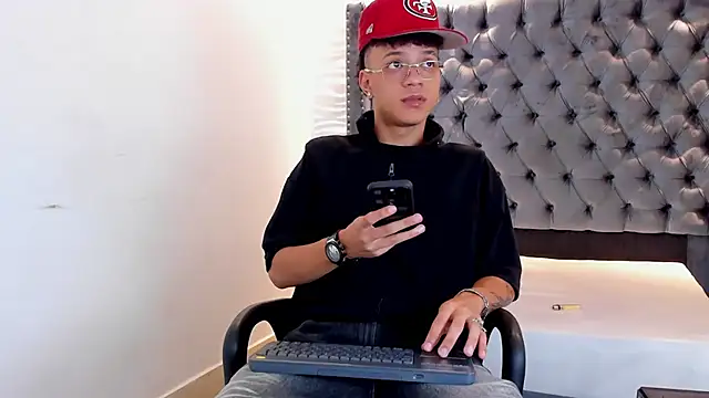 MARSHALL SPENCER online show from April 2026 01:00:02 PM