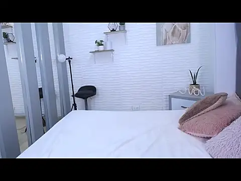 Luciana Graay online show from September 2025 11:43:01 AM