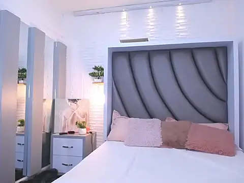 Luciana Graay online show from September 2025 11:34:02 AM