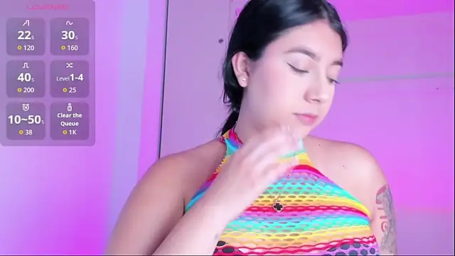 Snapshot of BrianaTaylorr chatting on October 2025 08:05:01 PM BrianaTaylorr online show from October 2025 08:05:01 PM