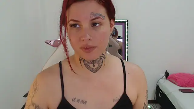 Maddy Vicius19 online show from October 2025 08:50:02 PM