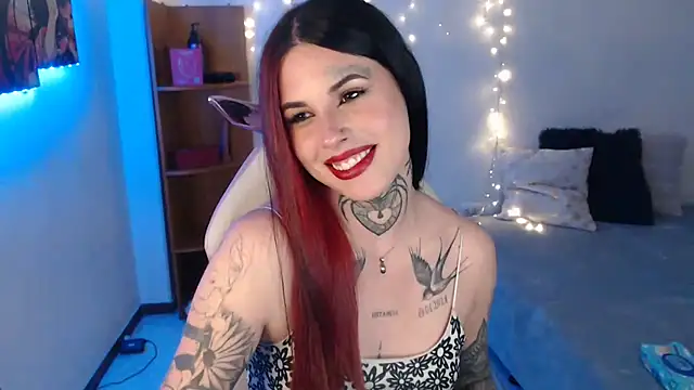 Snapshot of Maddy_Vicius19 chatting on May 2026 01:45:01 AM Maddy Vicius19 online show from May 2026 01:45:01 AM
