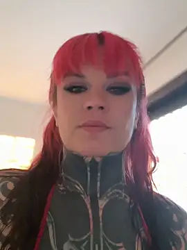 Snapshot of Sabien_DeMonia chatting on June 2026 08:00:01 PM Sabien DeMonia online show from June 2026 08:00:01 PM
