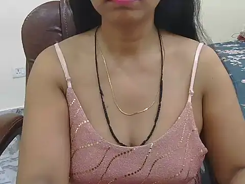 MISS SOMIYA online show from June 2026 05:43:01 AM