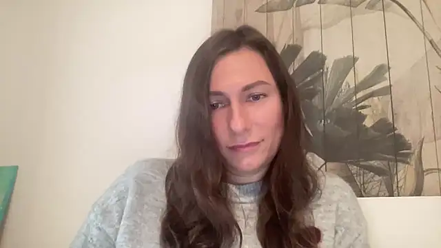 Snapshot of Morravyn chatting on November 2025 11:31:02 AM Morravyn online show from November 2025 11:31:02 AM