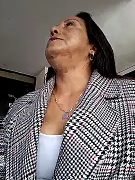 Misshot 01 online show from September 2025 07:30:01 PM