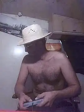 Snapshot of Vikingo1985 chatting on October 2025 08:17:01 PM Vikingo1985 online show from October 2025 08:17:01 PM