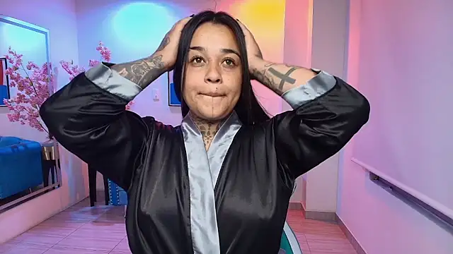 Black roseee online show from December 2025 07:47:01 AM