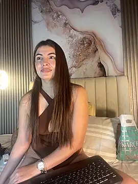 Snapshot of Dakota_Evanns chatting on October 2025 08:41:02 PM Dakota Evanns online show from October 2025 08:41:02 PM