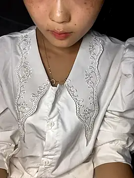 Snapshot of Thanh-18 chatting on September 2025 02:30:01 PM Thanh-18 online show from September 2025 02:30:01 PM
