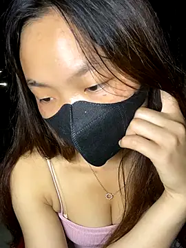 Snapshot of Thanh-18 chatting on September 2025 02:12:01 AM Thanh-18 online show from September 2025 02:12:01 AM