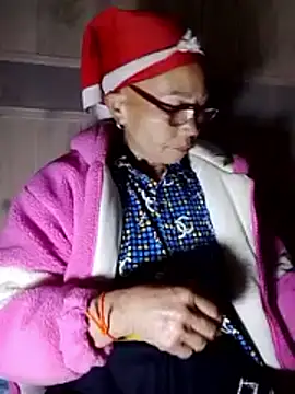 -Xuka-200 online show from November 2025 01:24:02 PM