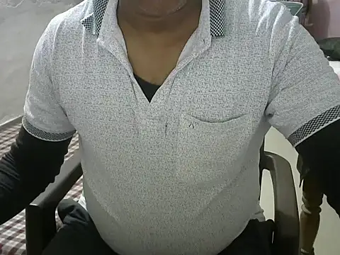 Famit025 online show from January 2026 04:20:02 PM