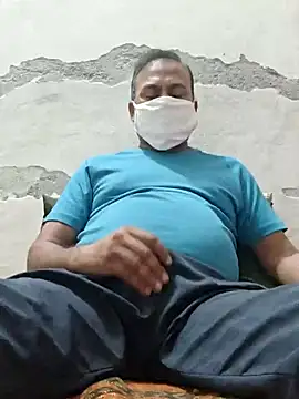 Famit025 online show from March 2026 07:35:01 PM