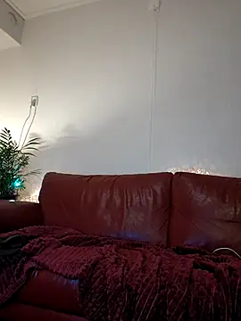 MazySunny online show from November 2025 07:30:01 AM