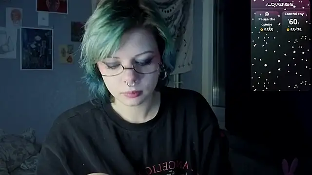 Alice Zev online show from October 2025 07:36:02 PM