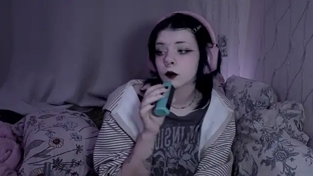 Alice Zev online show from April 2026 12:16:02 AM