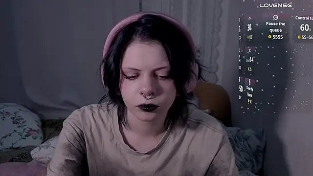 Snapshot of Alice_Zev chatting on July 2026 11:41:02 PM Alice Zev online show from July 2026 11:41:02 PM