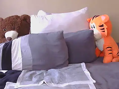 JANIELEE online show from September 2025 09:09:02 AM