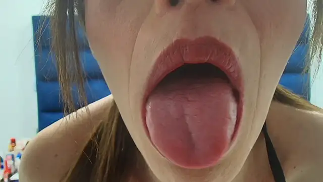 Snapshot of Angell_cooper chatting on February 2026 01:20:01 PM Angell cooper online show from February 2026 01:20:01 PM