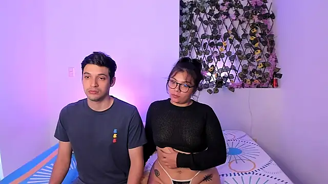 kylietimothee online show from September 2025 05:57:02 PM