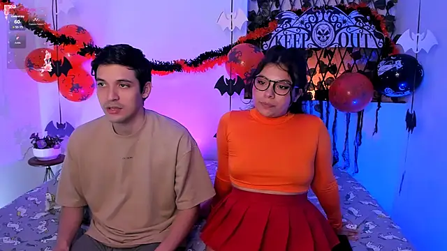 kylietimothee online show from October 2025 04:24:02 PM