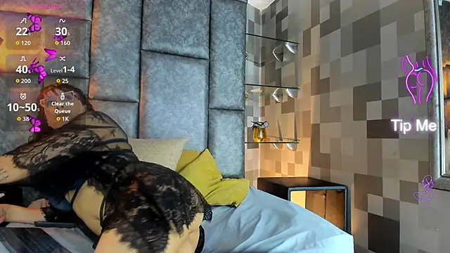 Jenni Zeller online show from September 2025 01:02:01 PM