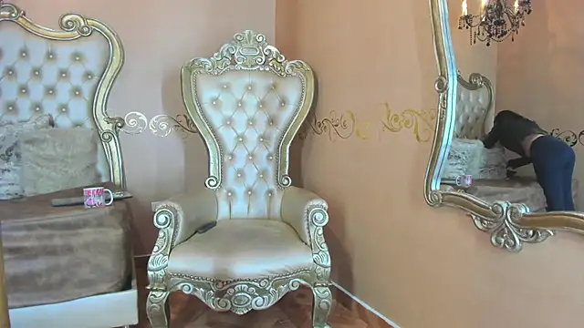 Jenni Zeller online show from November 2025 12:04:02 PM