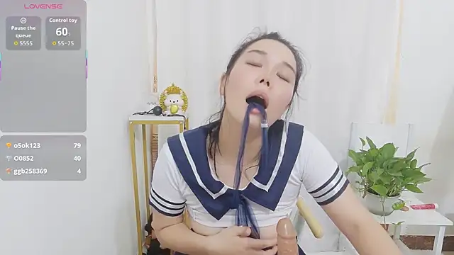 Txm123321 online show from September 2025 06:44:01 PM