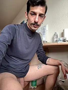 bisexevaa online show from April 2026 09:45:01 AM