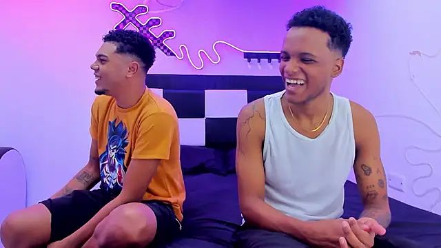 Dinasty Moon  online show from September 2025 11:26:01 AM